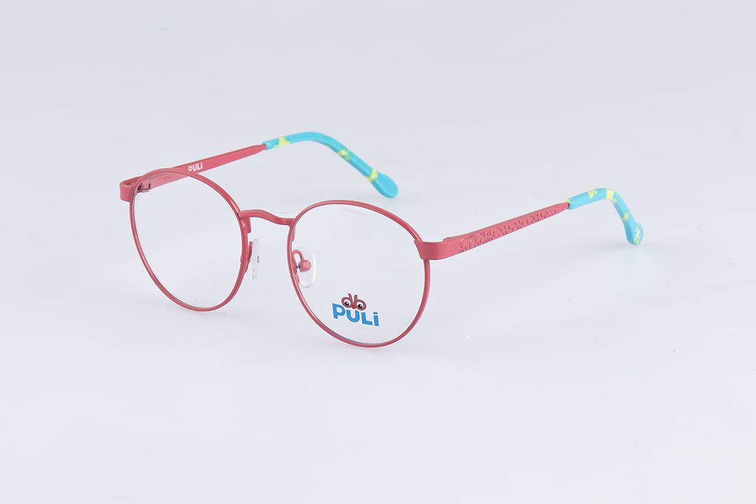 PULİ EYEWEAR